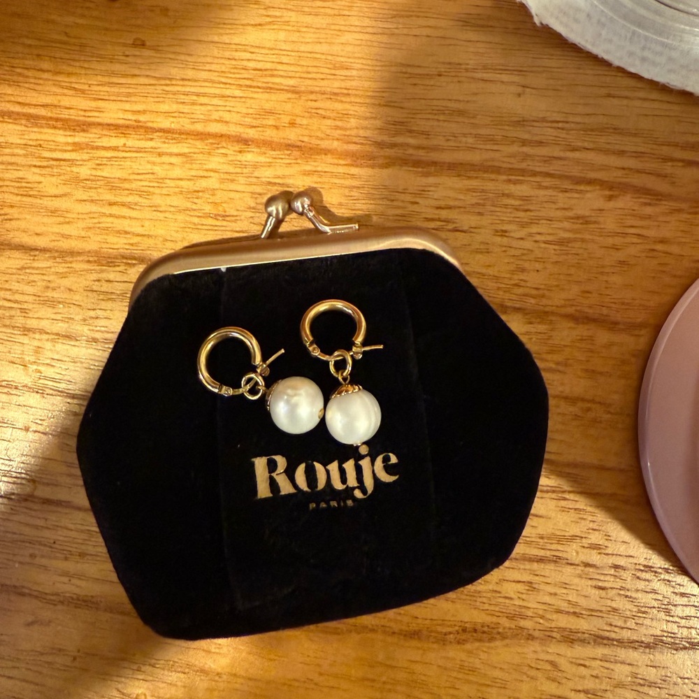 Rouje earrings
